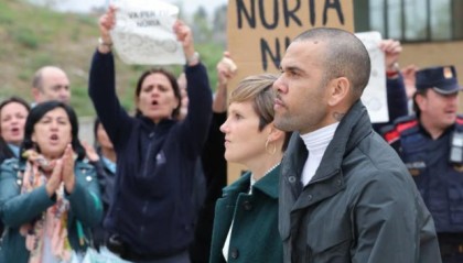 竞彩-阿尔维斯百万欧保释金不是巴西杂志出的是众筹的？