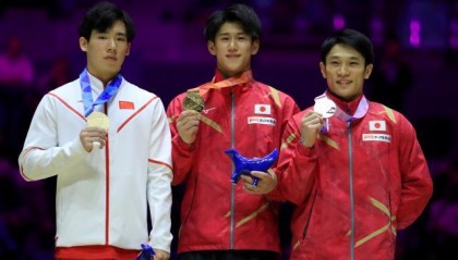 彩票合买-张博恒憾负桥本大辉摘银 全能双子星之争未来可期